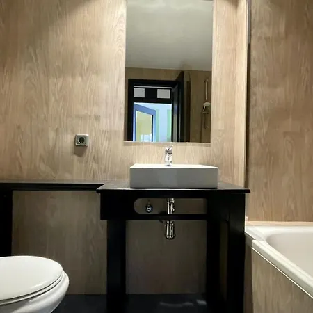 Apartment Salles 02 *